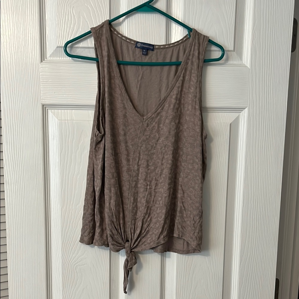 Democracy Taupe Tie-Front V-Neck Tank Top medium